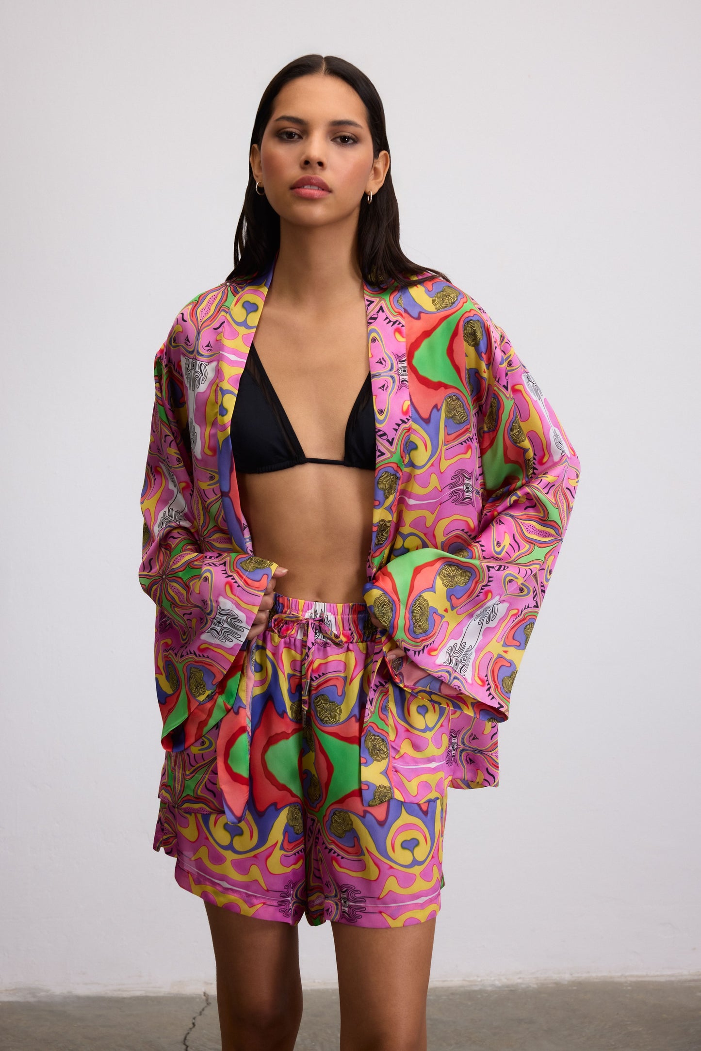 PSYCHEDELIC PRINTED BLUSHWAVE SHORT CAFTAN